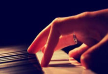 九游体育:2025F1中国大奖赛——春意恰盎然 竞速正当时.